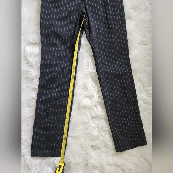 D&G women wool skinny pants, size 40 IT, 4 US - Picture 6 of 6